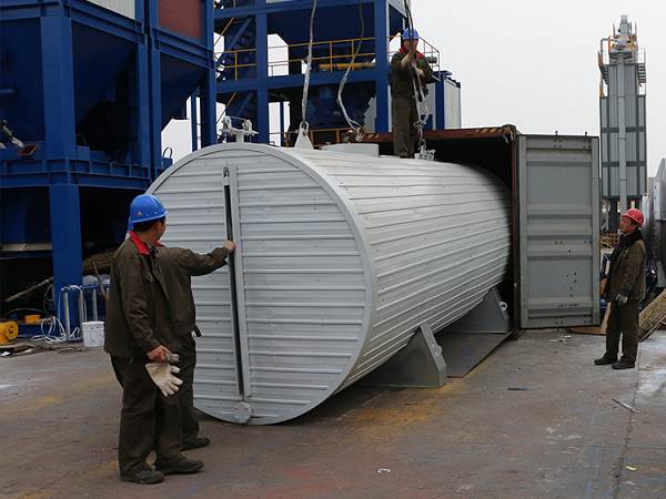 What application skills should we master when using electric heated asphalt tanks_1